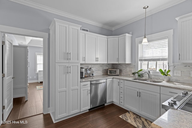 kitchen featuring visible vents, dark wood-type flooring, ornamental molding, a sink, and stainless steel dishwasher