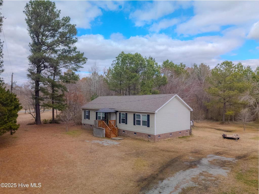 515 Rooks Rd, Gates, NC 27937 - manufactured / mobile home with crawl space, driveway, and a shingled roof