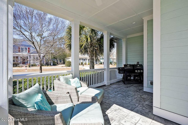 view of patio / terrace with covered porch