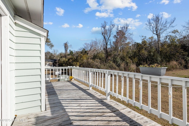 122 Charlie Lewis Ln, Beaufort, NC 28516 - view of wooden deck