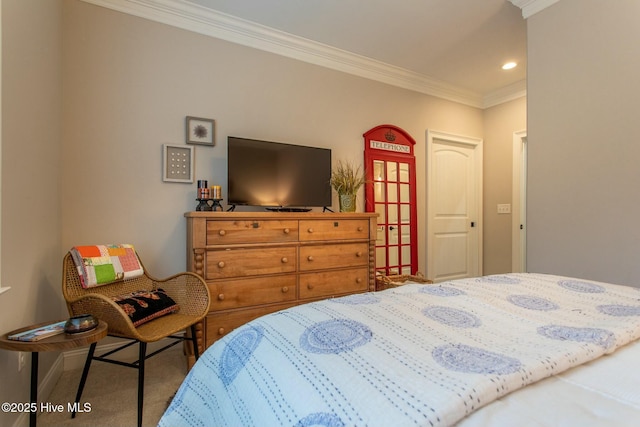 bedroom featuring recessed lighting, baseboards, crown molding, and carpet flooring