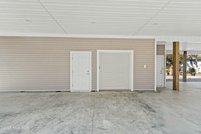 7103 E Yacht Dr, Oak Island, NC 28465 - view of garage