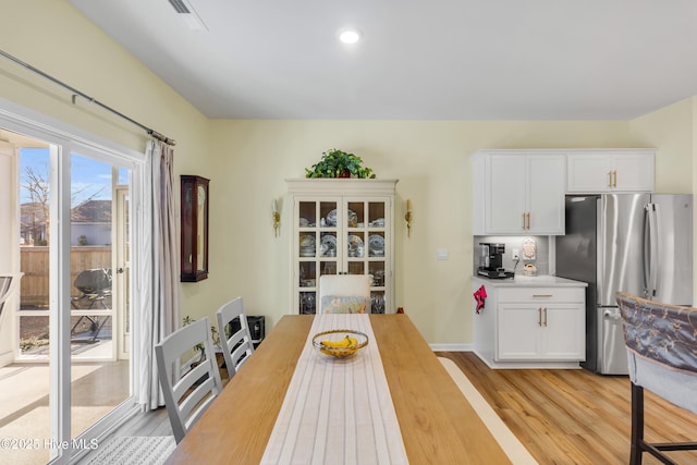 400 Frida Rd, New Bern, NC 28560 - dining space featuring light wood-style flooring and recessed lighting