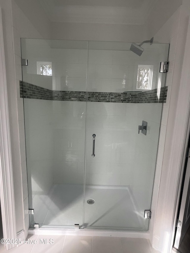 full bathroom featuring a stall shower