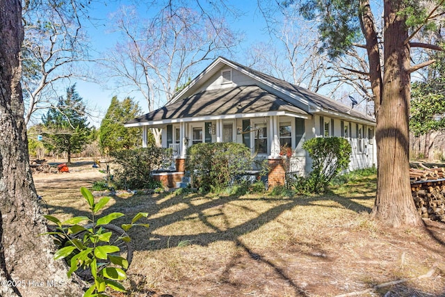 view of front of property with a porch