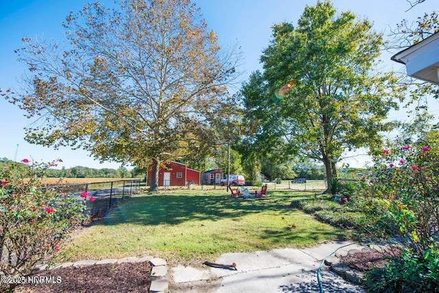 view of yard featuring fence