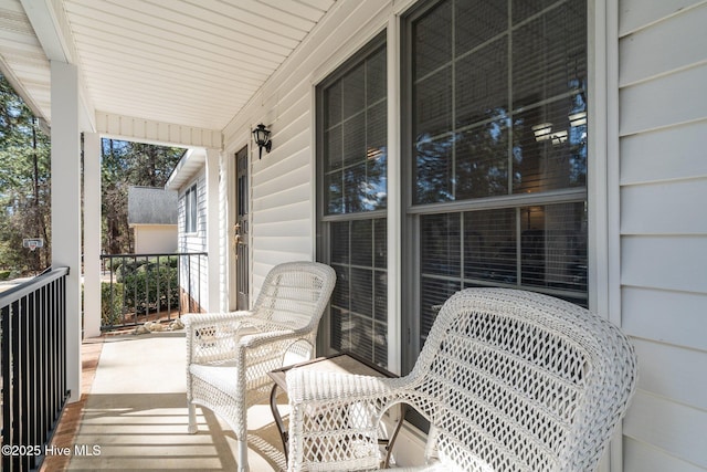 balcony with a porch