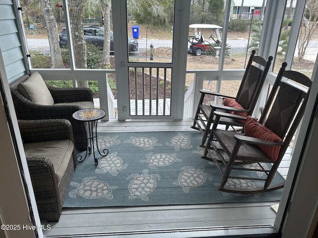 view of sunroom / solarium