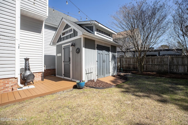 exterior space featuring fence