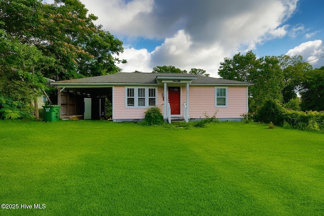 2209 Barnett Ave, Wilmington, NC 28403 - view of front facade with a front lawn