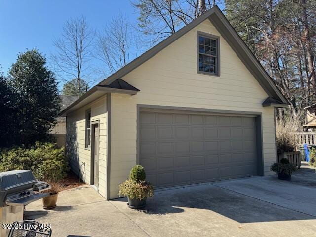 view of detached garage