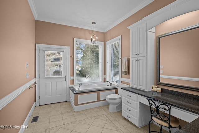 bathroom featuring visible vents, an inviting chandelier, ornamental molding, tile patterned flooring, and a garden tub