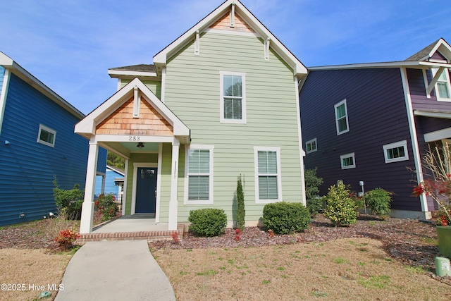 view of front facade with covered porch