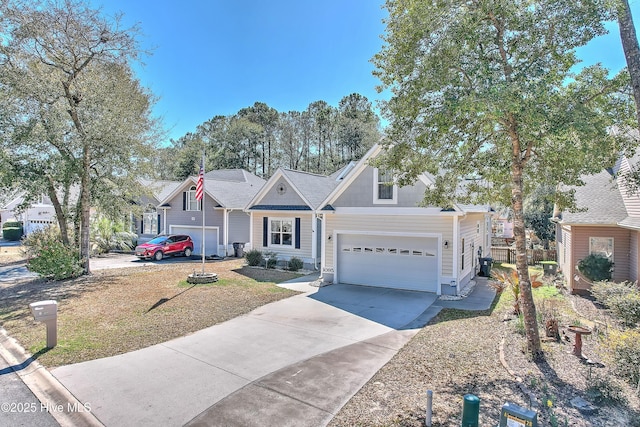 view of front facade featuring driveway and a garage