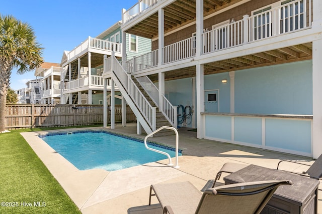 449 E Fourth St, Ocean Isle Beach, NC 28469 - view of swimming pool featuring a patio
