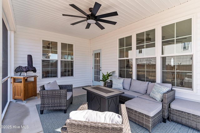 view of patio / terrace featuring an outdoor hangout area and ceiling fan