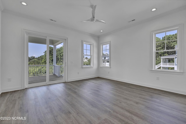 empty room with visible vents, recessed lighting, ceiling fan, and wood finished floors