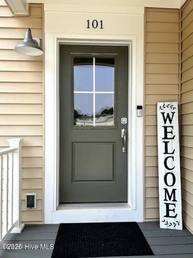 view of entrance to property