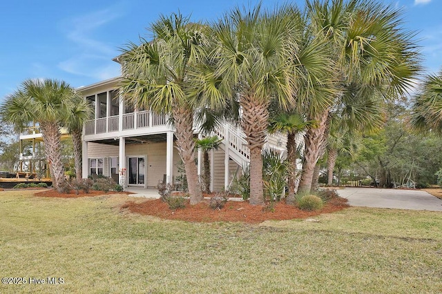 exterior space with driveway