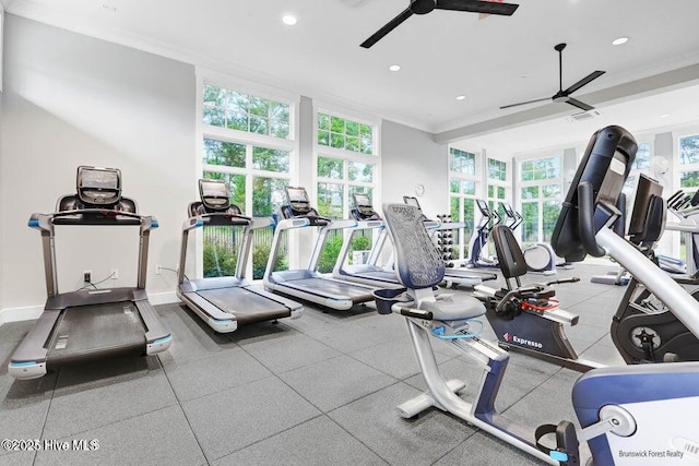 exercise room with crown molding, baseboards, a ceiling fan, and recessed lighting