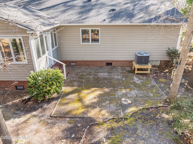 view of patio / terrace featuring cooling unit