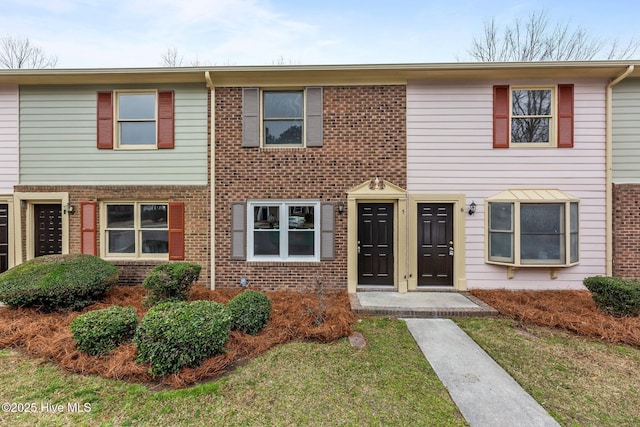 Listing photo 3 for 101 David Dr Unit B5, Greenville NC 27858