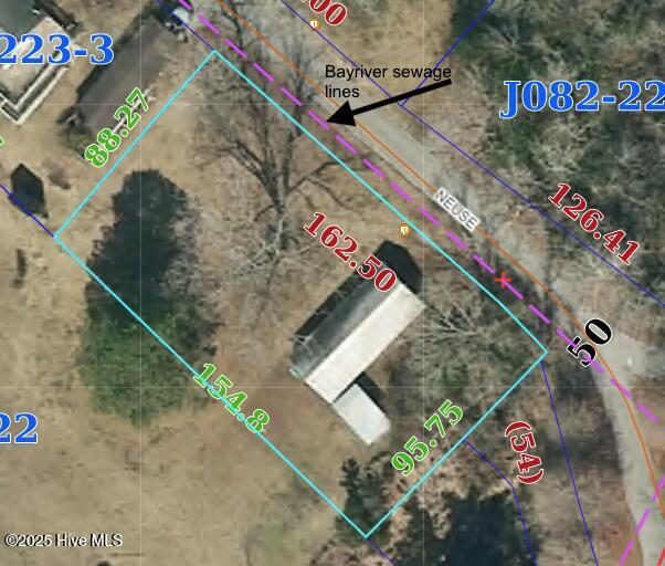 401 Neuse St, Oriental, NC 28571