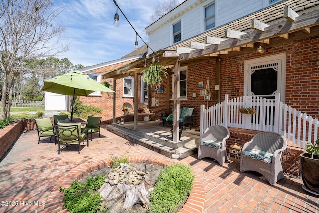 661 Main St, Swansboro, NC 28584 - view of patio / terrace