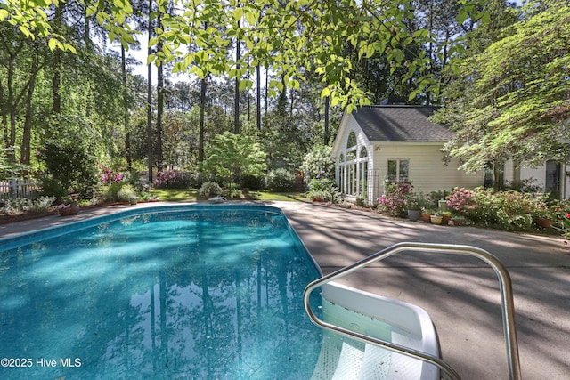 1335 Midland Rd, Southern Pines, NC 28387 - swimming pool featuring a patio