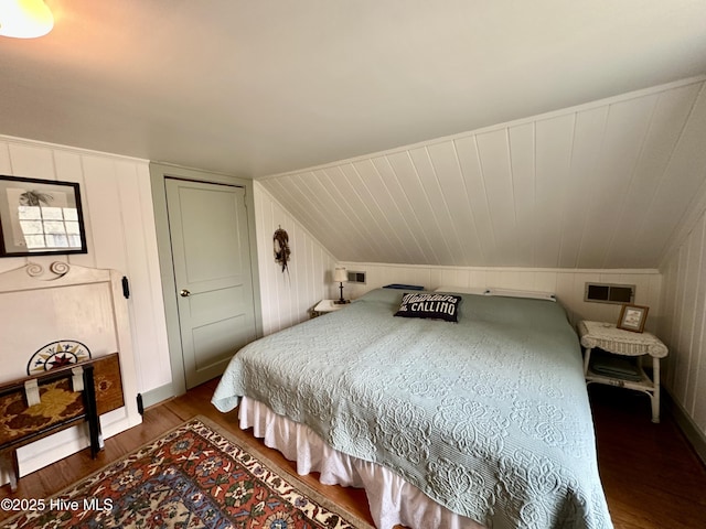204 N Granville St, Edenton, NC 27932 - bedroom featuring dark wood finished floors, vaulted ceiling, and visible vents