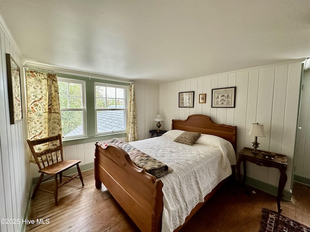 204 N Granville St, Edenton, NC 27932 - bedroom featuring dark wood-type flooring and baseboards