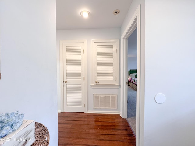 310 Wimbledon Ct, Wilmington, NC 28412 - hall with wood finished floors