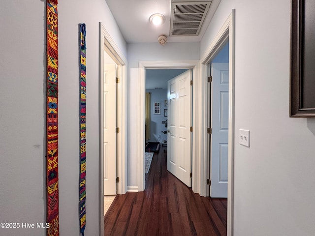 310 Wimbledon Ct, Wilmington, NC 28412 - corridor featuring dark wood finished floors