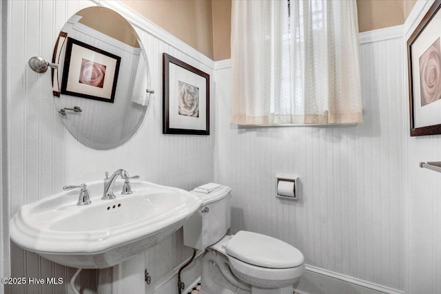 705 Park Ave, Goldsboro, NC 27530 - half bath with a sink and toilet