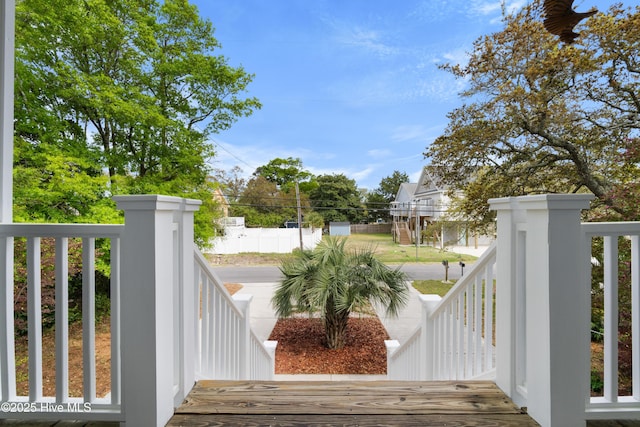 604 Fourth St S, Carolina Beach, NC 28428 - view of gate