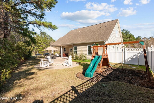 214 Green Trees Dr, New Bern, NC 28560 - view of patio with ceiling fan