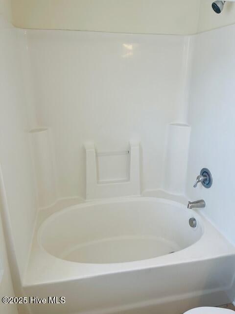 305 Comanche Trl, Havelock, NC 28532 - full bathroom with shower / washtub combination and toilet