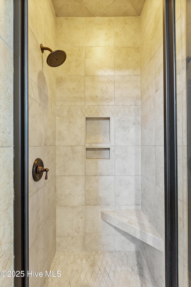 1037 Anchors Bend Way, Wilmington, NC 28411 - bathroom with tiled shower