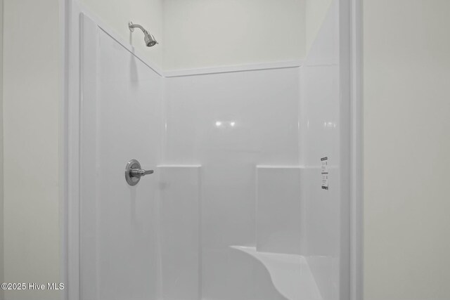 1615 Live Oak St Unit A & B, Beaufort, NC 28516 - details with a shower