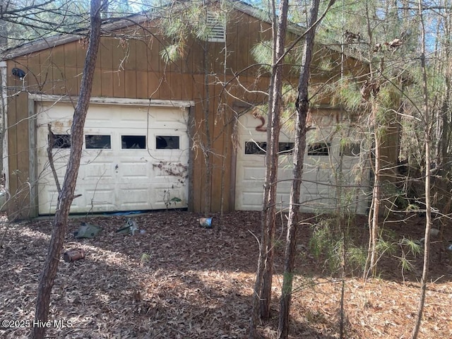 5635 Mckendree Church Rd, Tarboro, NC 27886 - view of garage