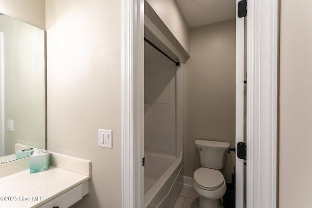 86 Sakonnet Trl, Pinehurst, NC 28374 - full bath featuring tile patterned flooring, toilet, shower / bathtub combination, and vanity