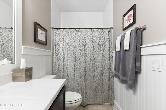1443 Ellsworth Dr SW, Ocean Isle Beach, NC 28469 - full bath featuring toilet, vanity, and a shower with curtain