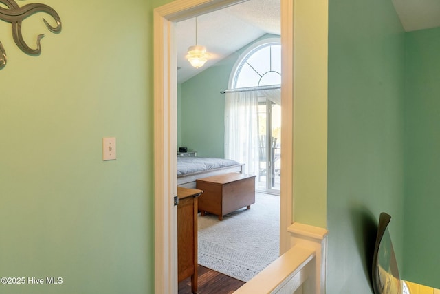 8713 Emerald Plantation Rd, Emerald Isle, NC 28594 - corridor featuring lofted ceiling