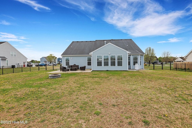 117 NW River Dr, Moyock, NC 27958 - carpeted empty room featuring baseboards, ceiling fan, and visible vents