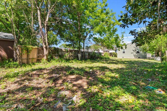 118 S 13th St, Wilmington, NC 28401 - view of yard with fence