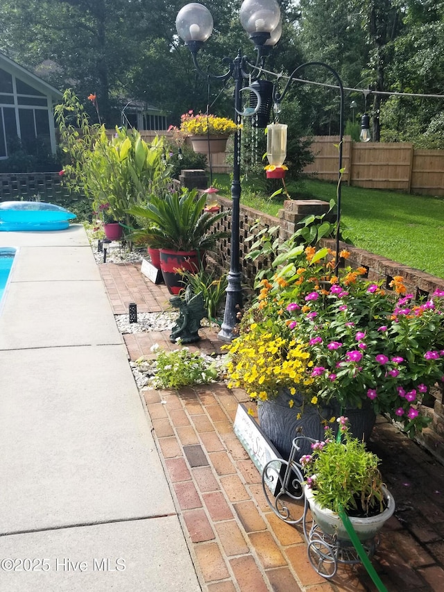 view of yard featuring fence
