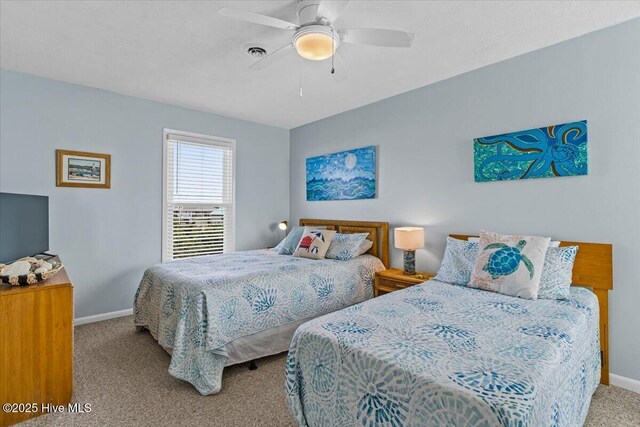 2709 W Beach Dr, Oak Island, NC 28465 - full bathroom with a textured ceiling, visible vents, curtained shower, vanity, and toilet