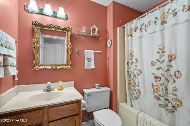 1 Vail Pl, Pinehurst, NC 28374 - bedroom with a textured ceiling, baseboards, ceiling fan, visible vents, and light wood-style floors