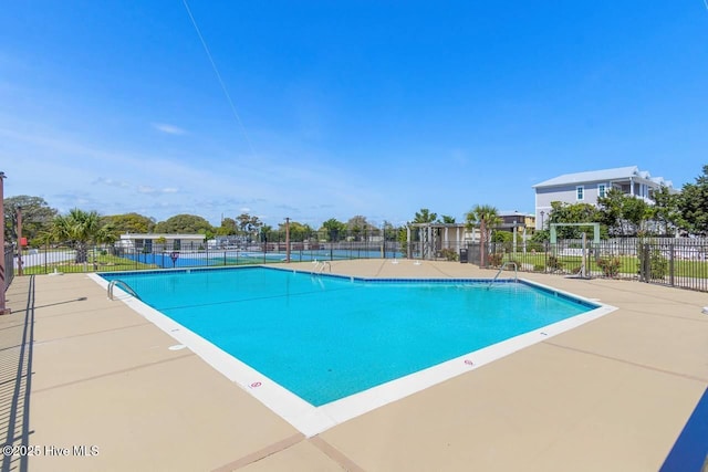 pool with fence