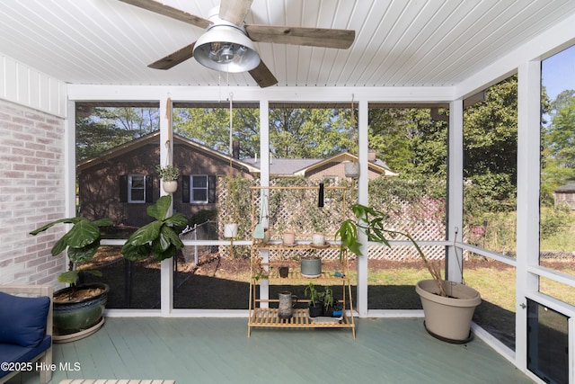 206 Robin Ln, Edenton, NC 27932 - sunroom / solarium with a ceiling fan